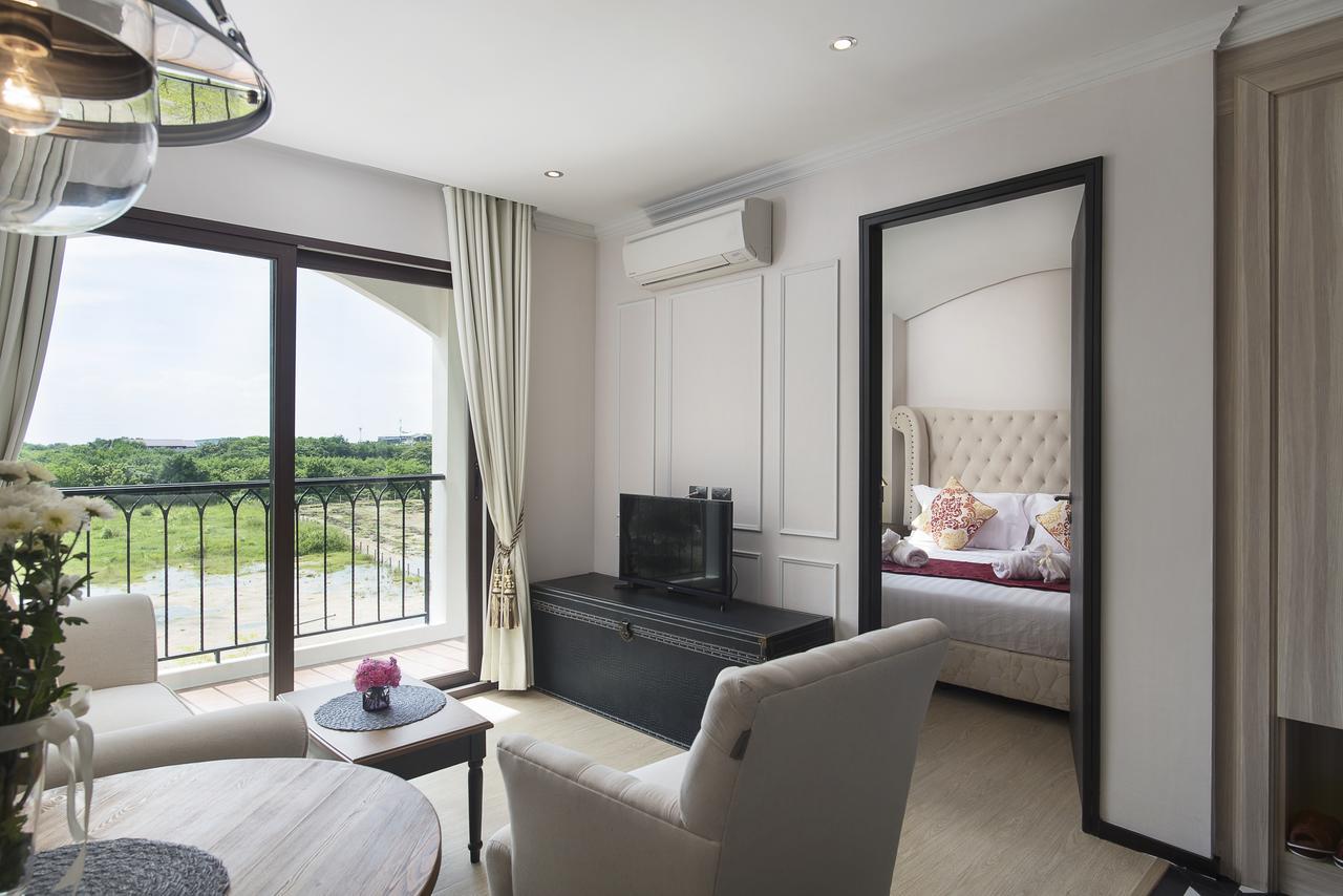 The Symphony Suites Pattaya Jomtien Beach Buitenkant foto