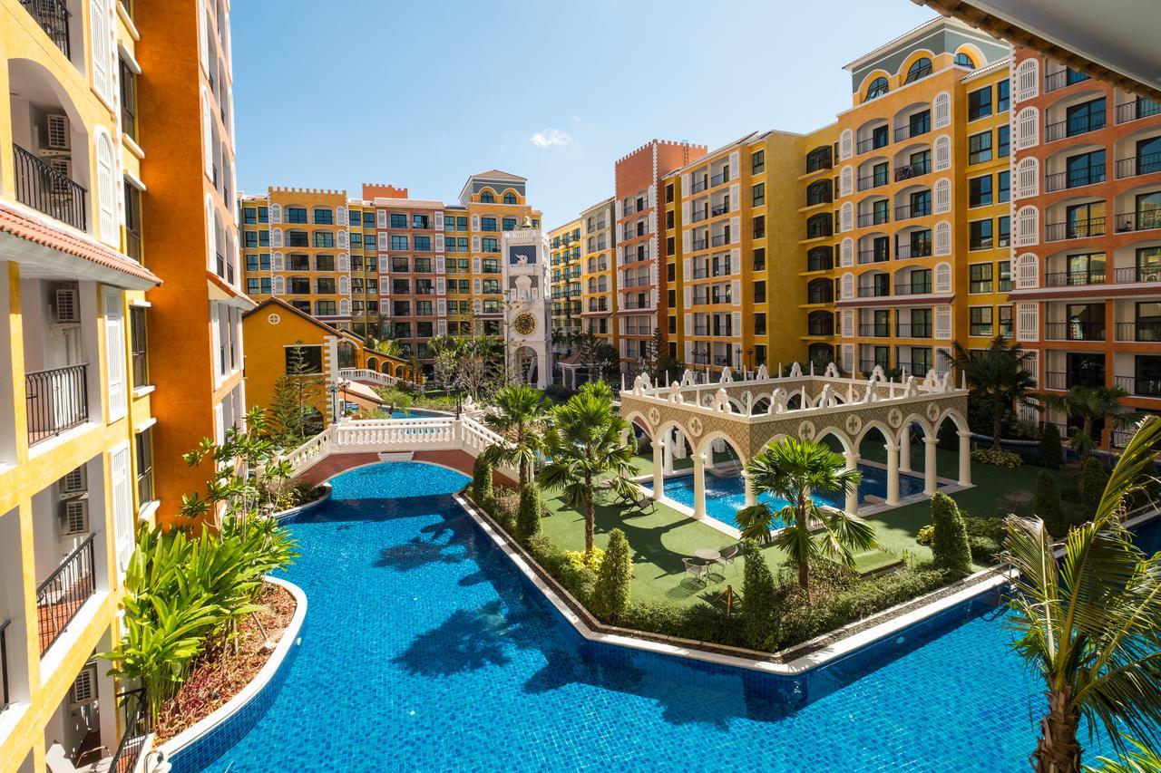 The Symphony Suites Pattaya Jomtien Beach Buitenkant foto